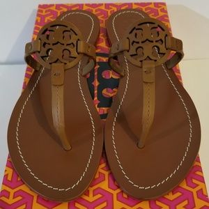 NIB Tory Burch Mini Miller Flat Thong Sandals